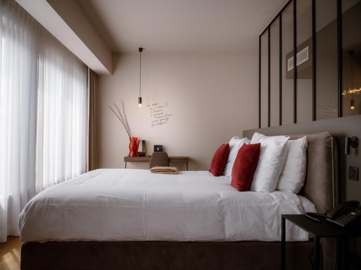 U Eat & Sleep Antwerp Hotel Exterior foto