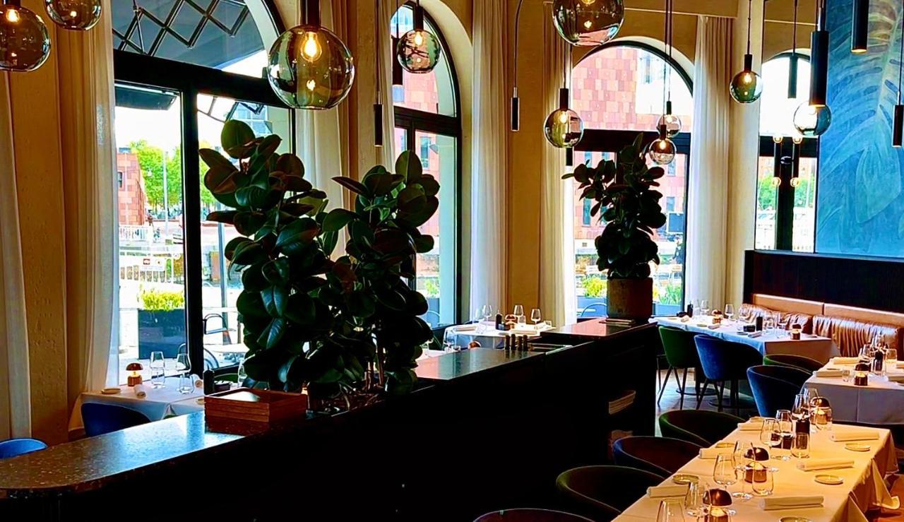U Eat & Sleep Antwerp Hotel Exterior foto