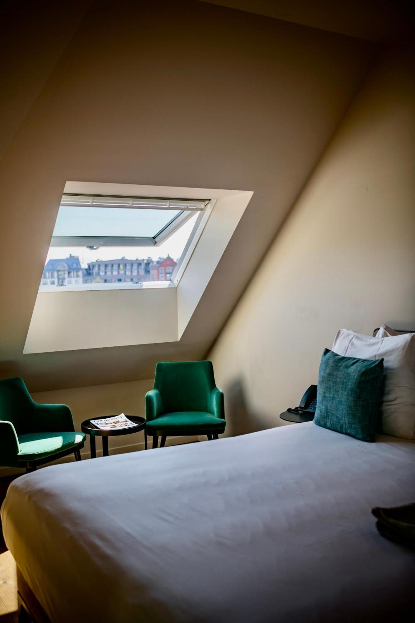 U Eat & Sleep Antwerp Hotel Exterior foto